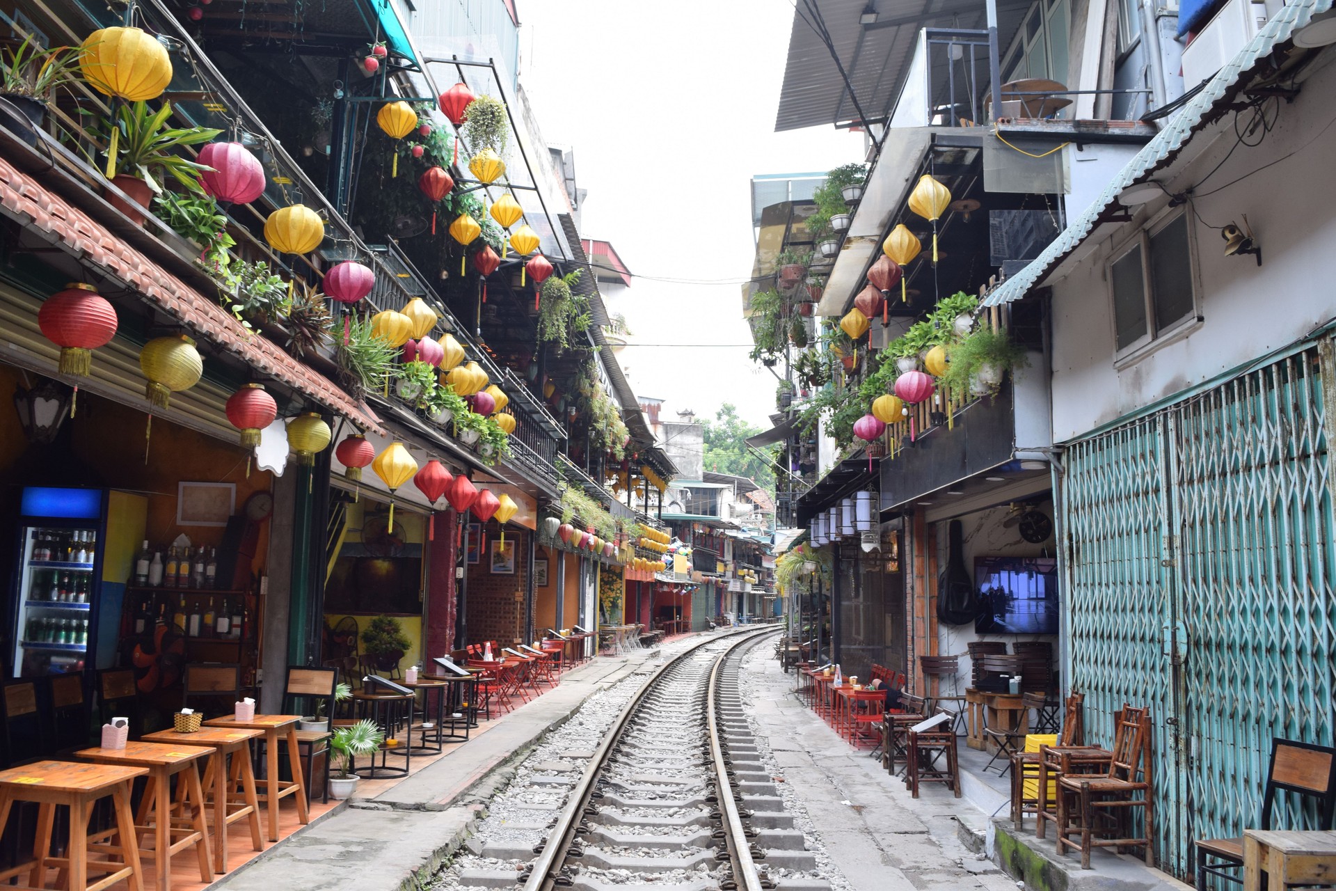 Cityscape of Hanoi Train Street, Vietnam Cityscape of Hanoi Train Street, Vietnam