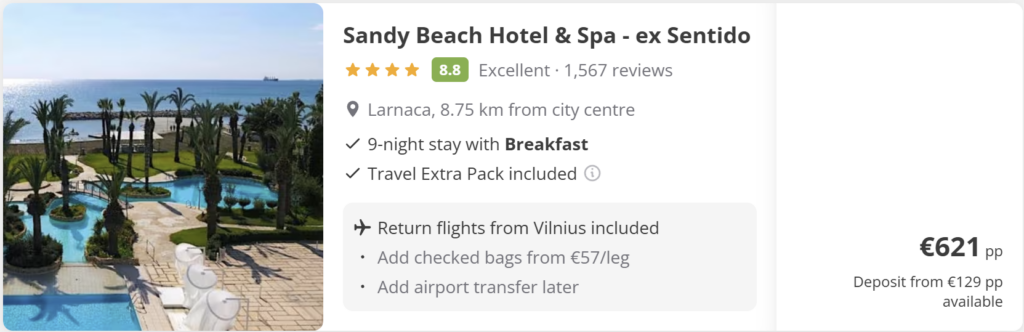 Reklaminis kelionės pasiūlymo vaizdas „Cyprus from Vilnius“. Kelionės datos: kovo 16 d. – kovo 25 d. Į kainą įskaičiuota: skrydis + viešbutis + pusryčiai. Kaina 489 € asmeniui. Fone – saulėtas Kipro paplūdimys, palmės, lėktuvas danguje ir atostogų atributai smėlyje.