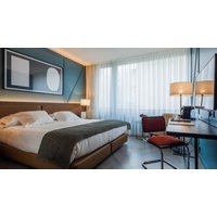 Flash Sale – €361 – Porto, Portugal