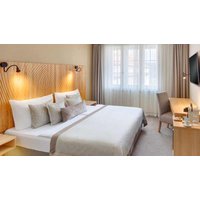 Flash Sale – €365 – Prague, Czech Republic