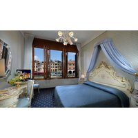 Flash Sale – €545 – Venice, Italy