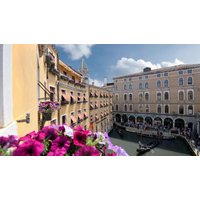 Flash Sale hotel deal