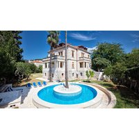 Flash Sale hotel deal